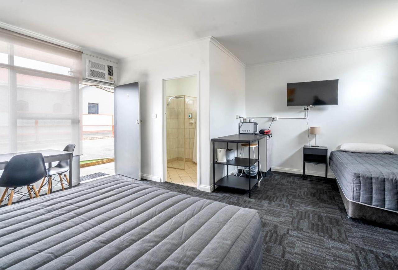 City West Motel Adelaïde Extérieur photo
