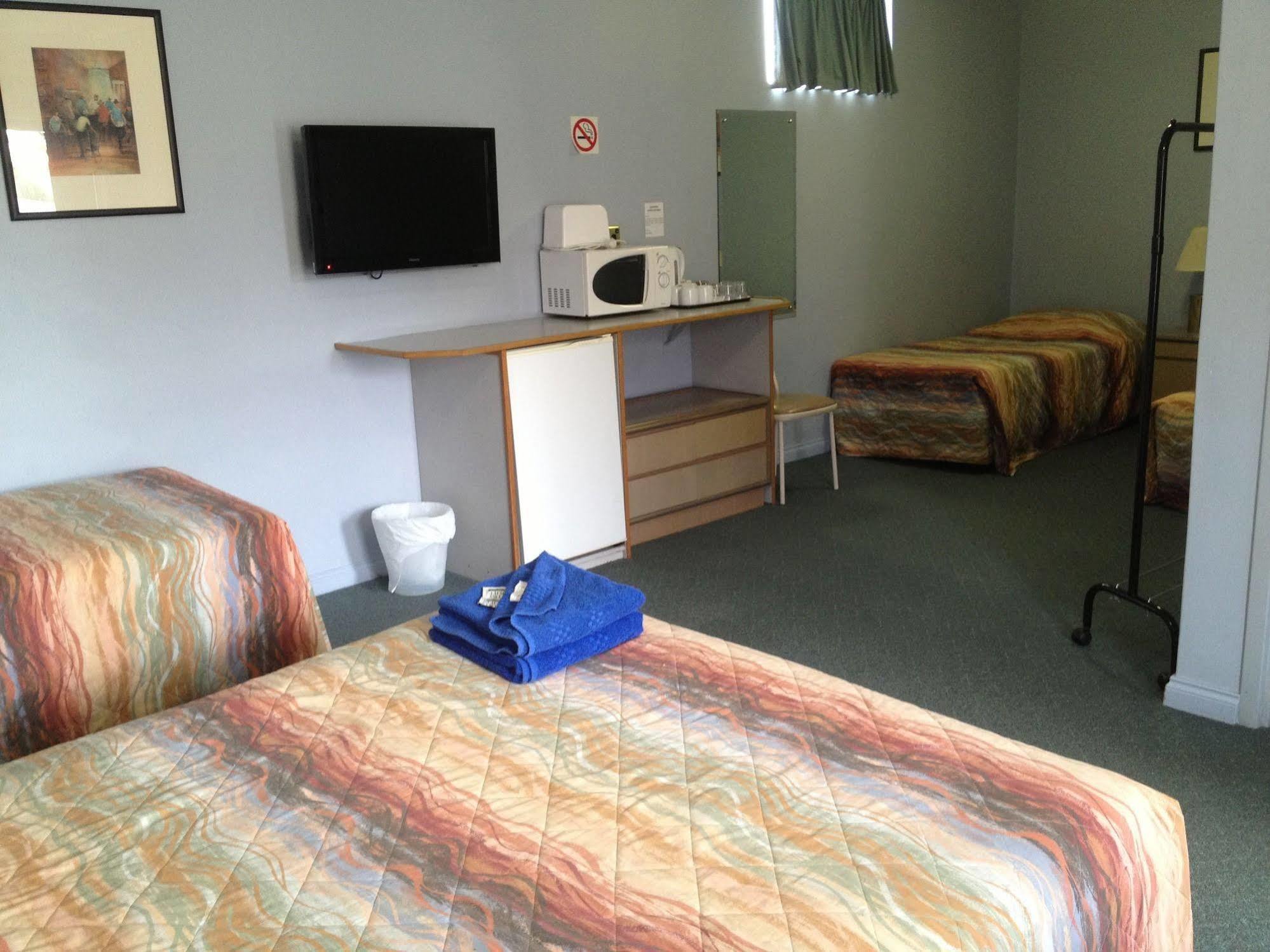City West Motel Adelaïde Extérieur photo